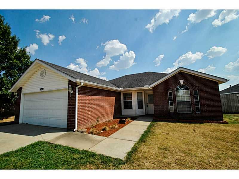 Property Photo:  821 Honeysuckle Drive  AR 72719 
