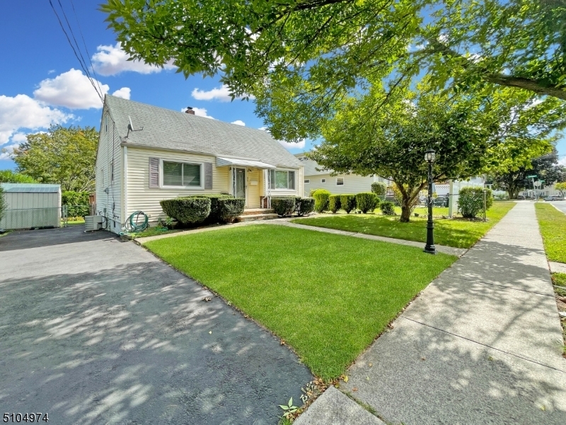 Property Photo: 429 Maplewood Ave NJ 07013
