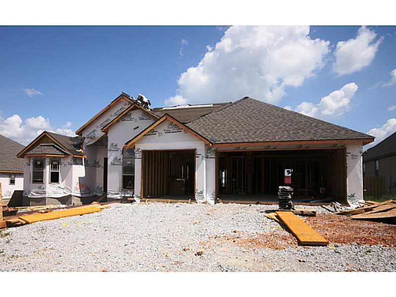 Property Photo: 721 Tamarron Drive AR 72719