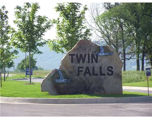 Property Photo:  Lot #24 Driftwood Drive  AR 72730 