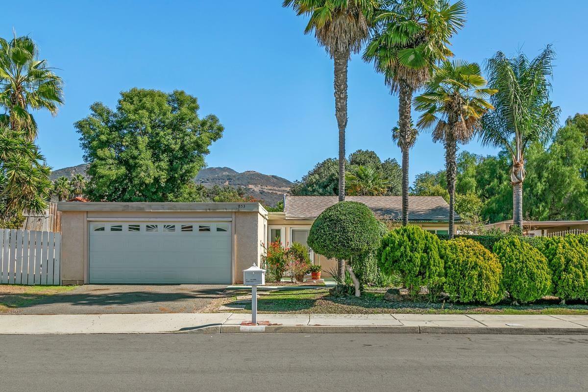 Property Photo:  853 Avenida Taxco  CA 92084 