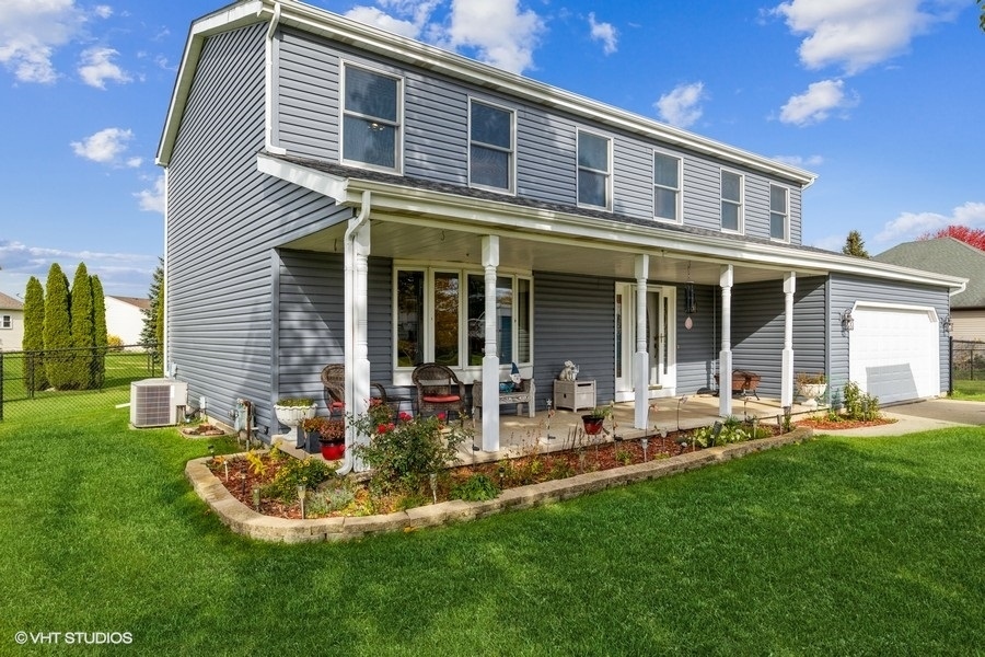 Property Photo: 1515 Wicker Street IL 60098