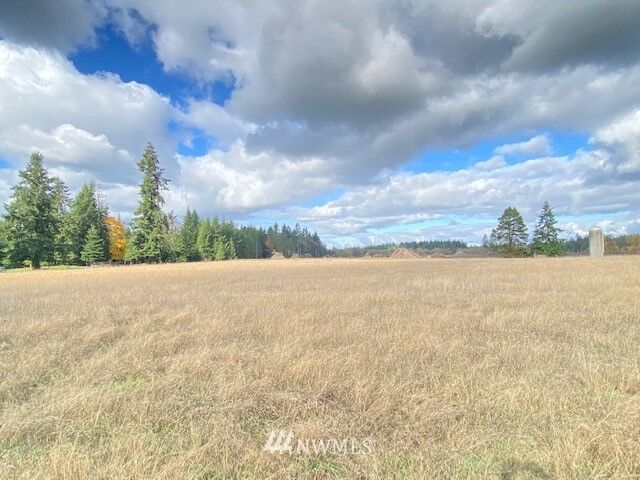 Property Photo: 423 Antrim (Lot 1) Road WA 98596