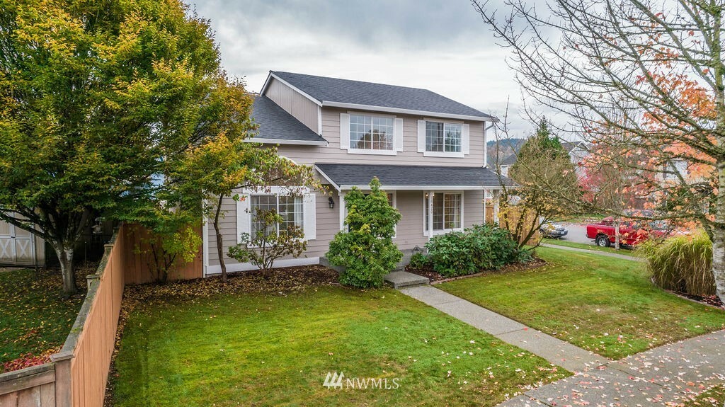 Property Photo:  16420 161st Street SE  WA 98272 