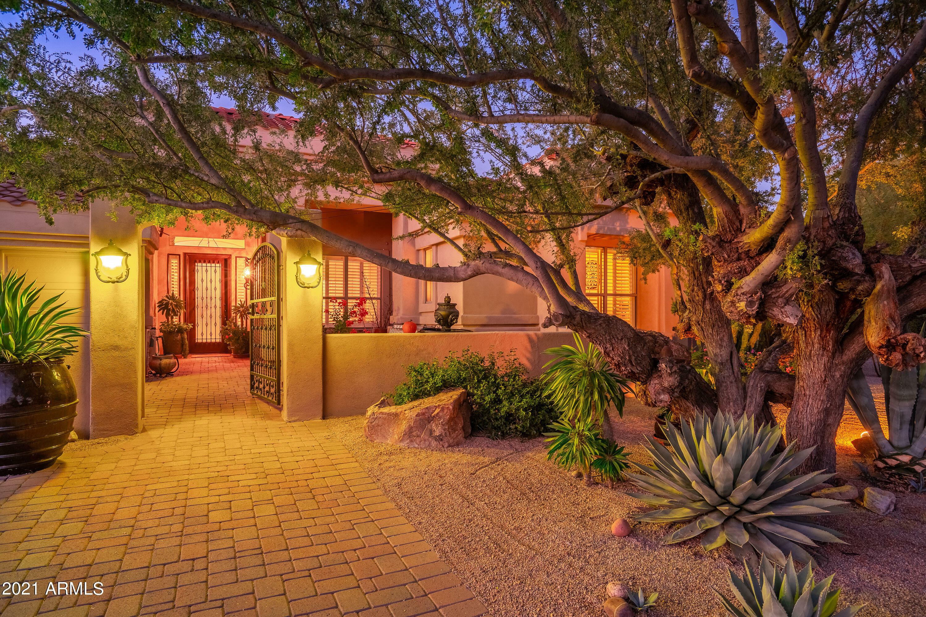 Property Photo:  7502 E Bajada Road  AZ 85266 