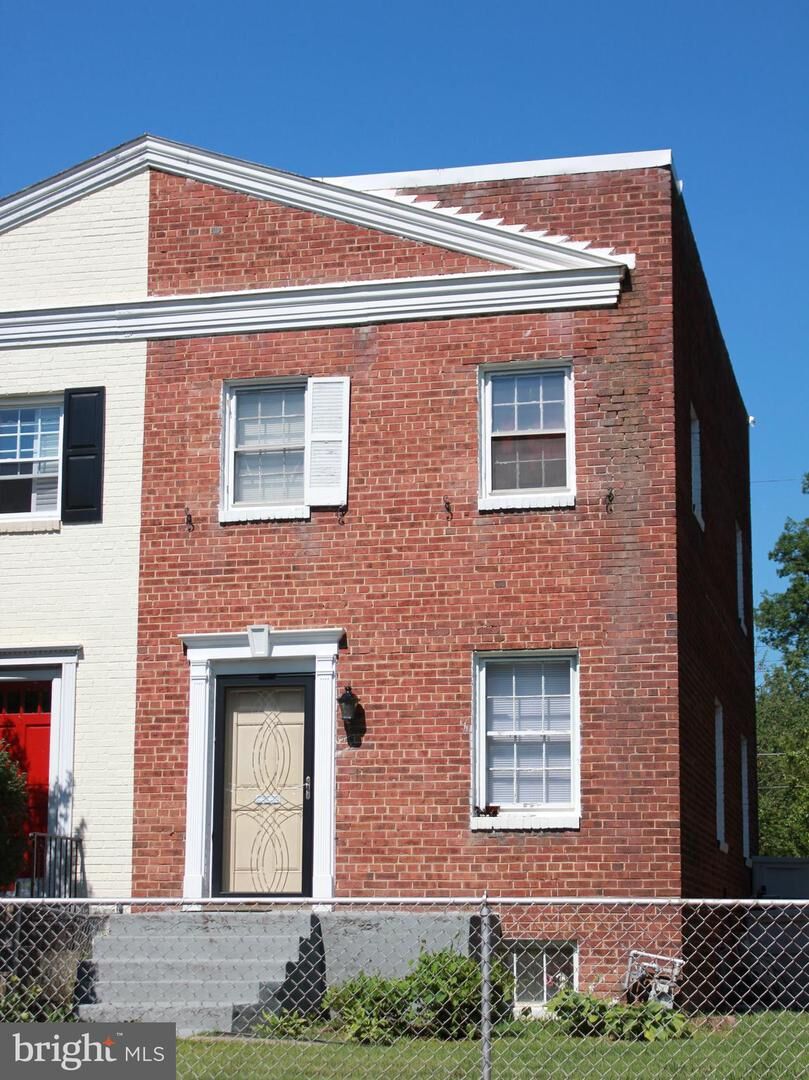 Property Photo:  1139 Colonial Avenue  VA 22314 