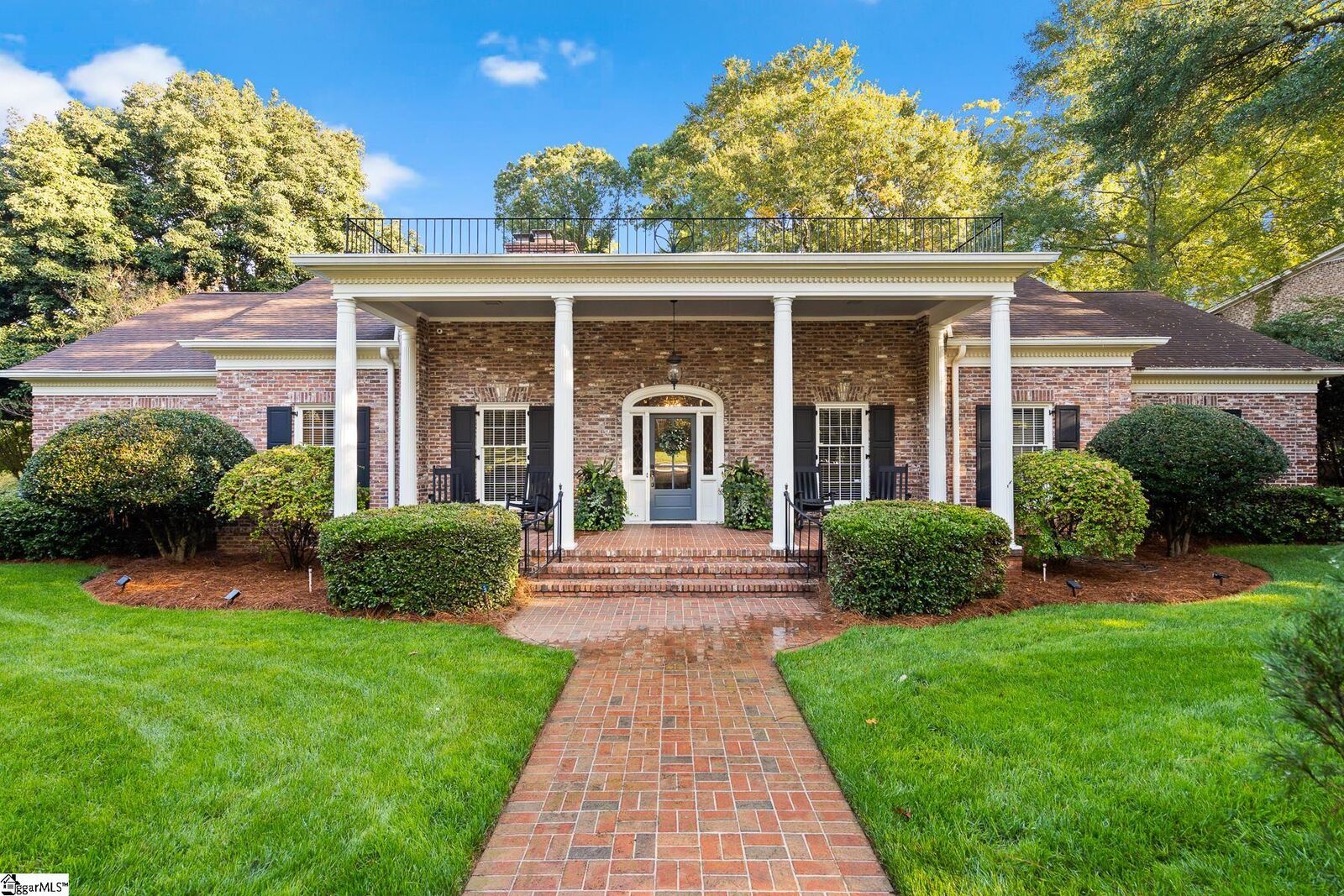 Property Photo:  201 E Seven Oaks Drive  SC 29605 