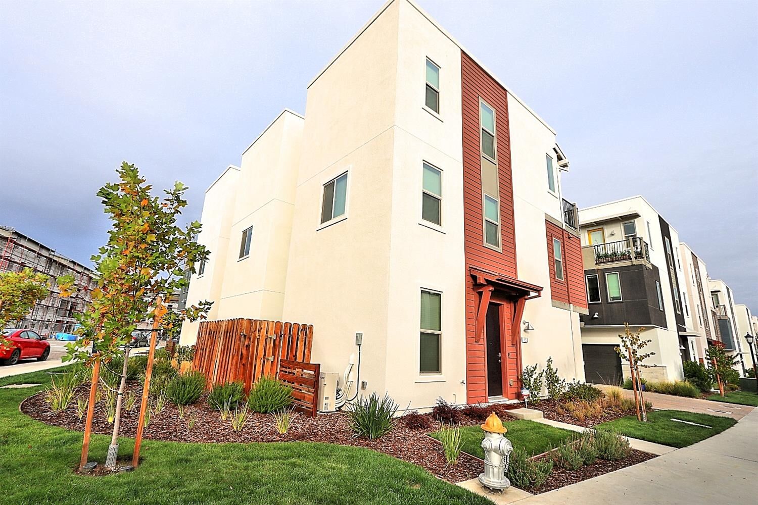 Property Photo:  153 Log Pond Lane  CA 95818 