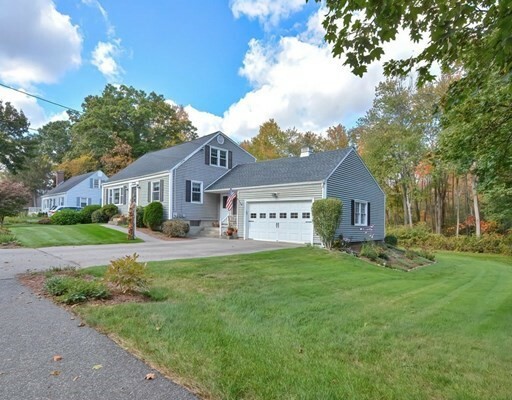 Property Photo:  40 Robin Rd  MA 01581 