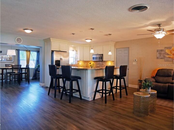 Property Photo:  4568 35th Terrace N  FL 33713 