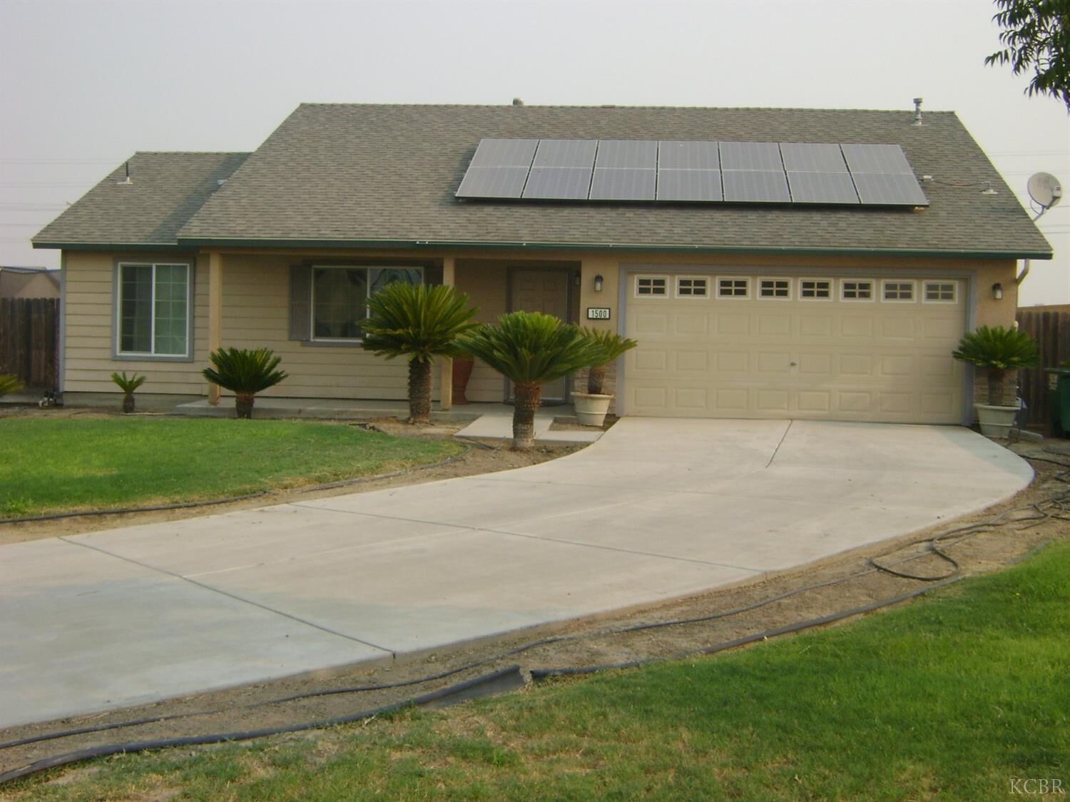 Property Photo: 1500 Arnold Court 93212