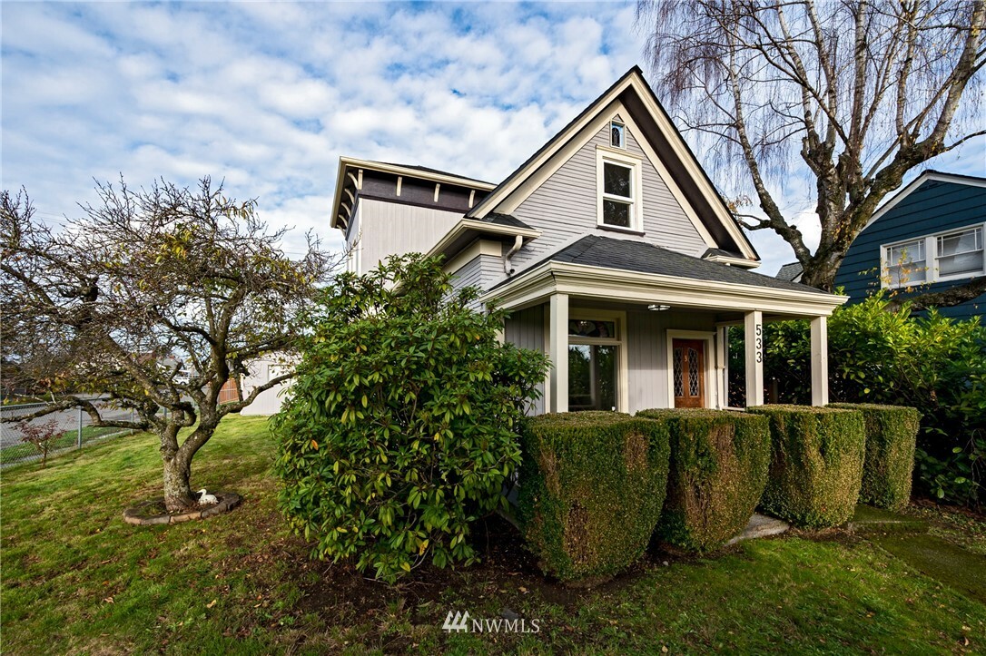 533 S 56th Street  Tacoma WA 98408 photo