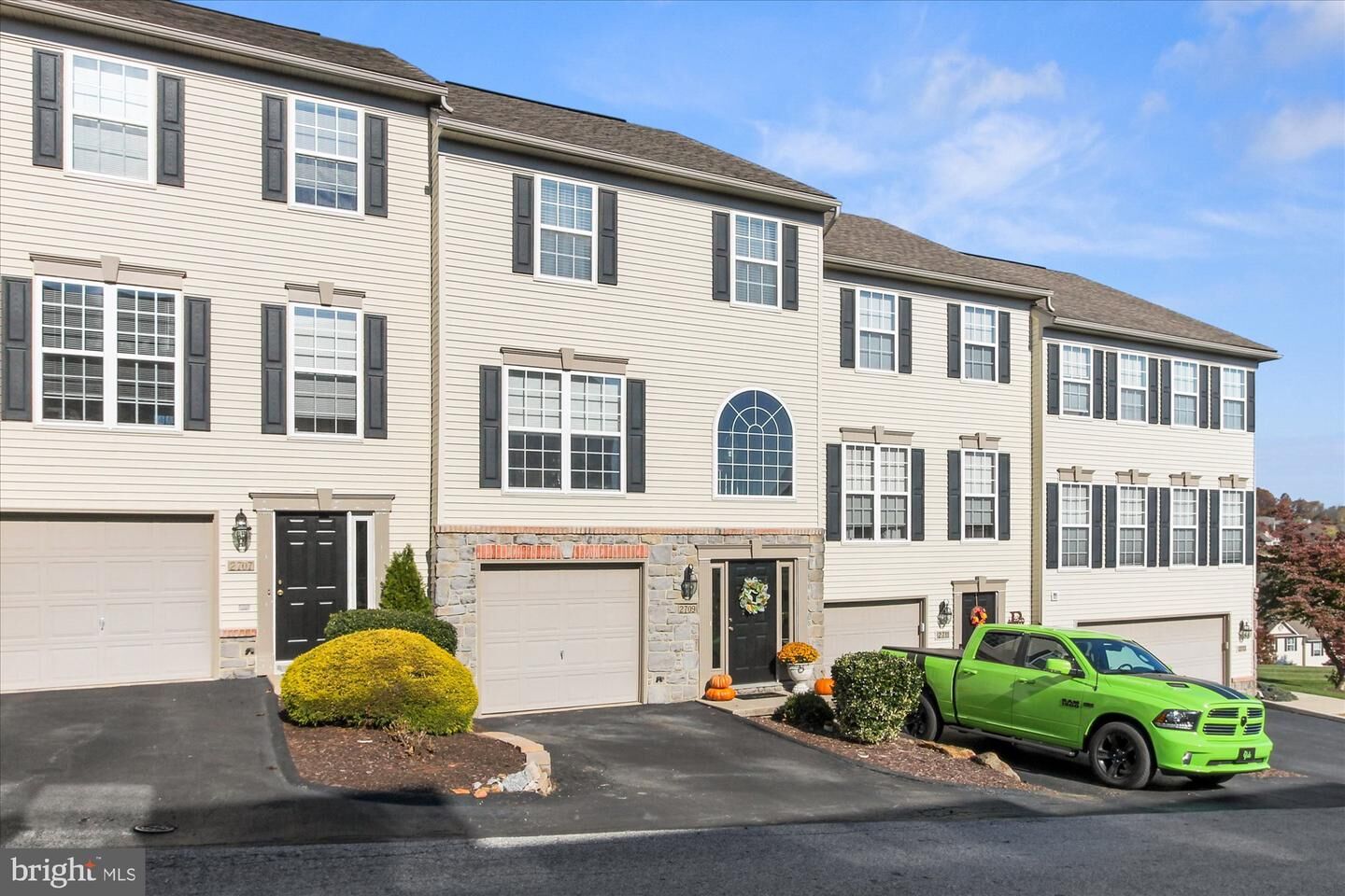 Property Photo:  2709 Equestrian Drive  PA 17402 