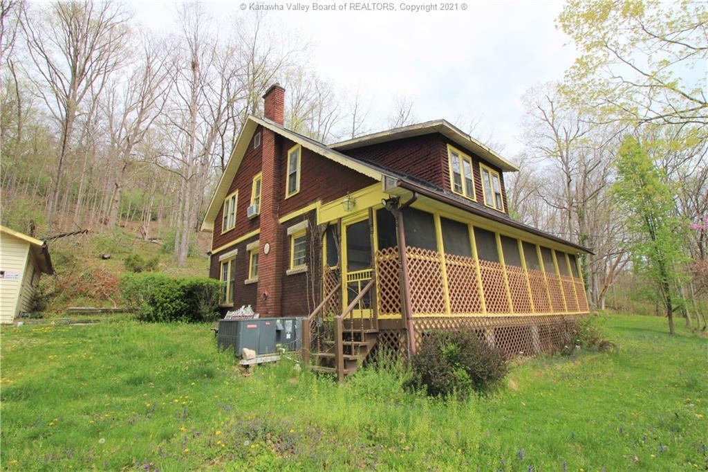Property Photo: 3518-3524 16th Street Road WV 25701