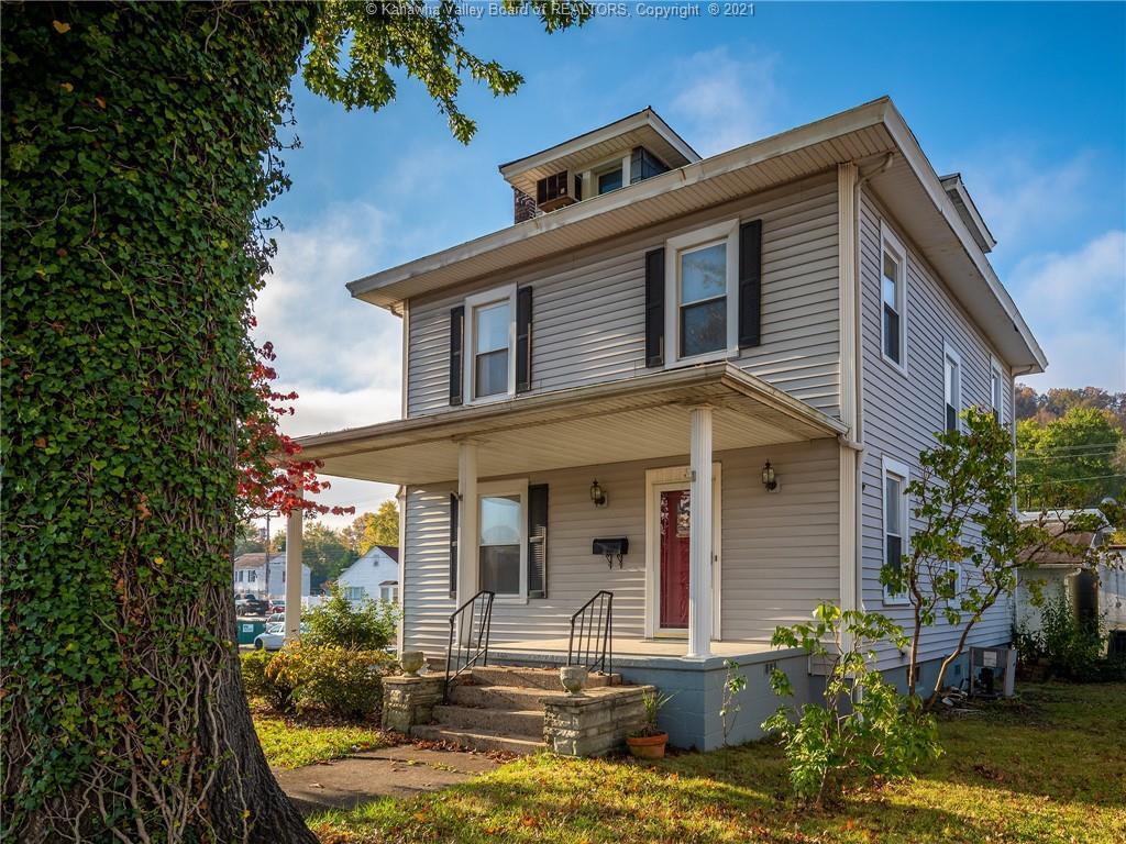 Property Photo: 5325 Maccorkle Avenue SE WV 25304