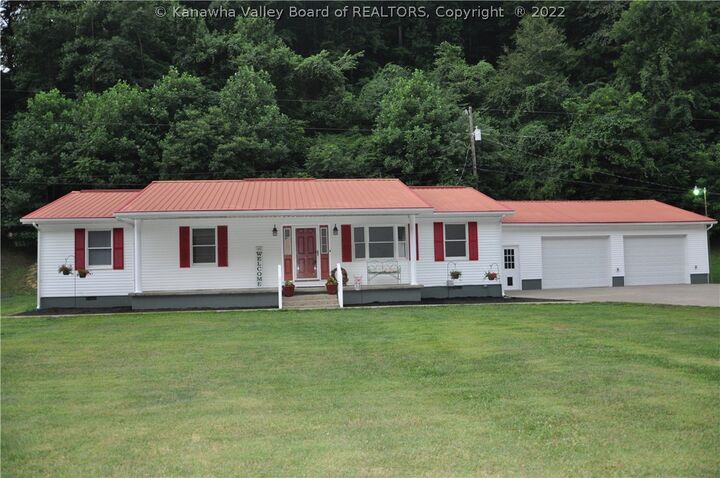 2231 Big Ugly Road  Chapmanville WV 25508 photo