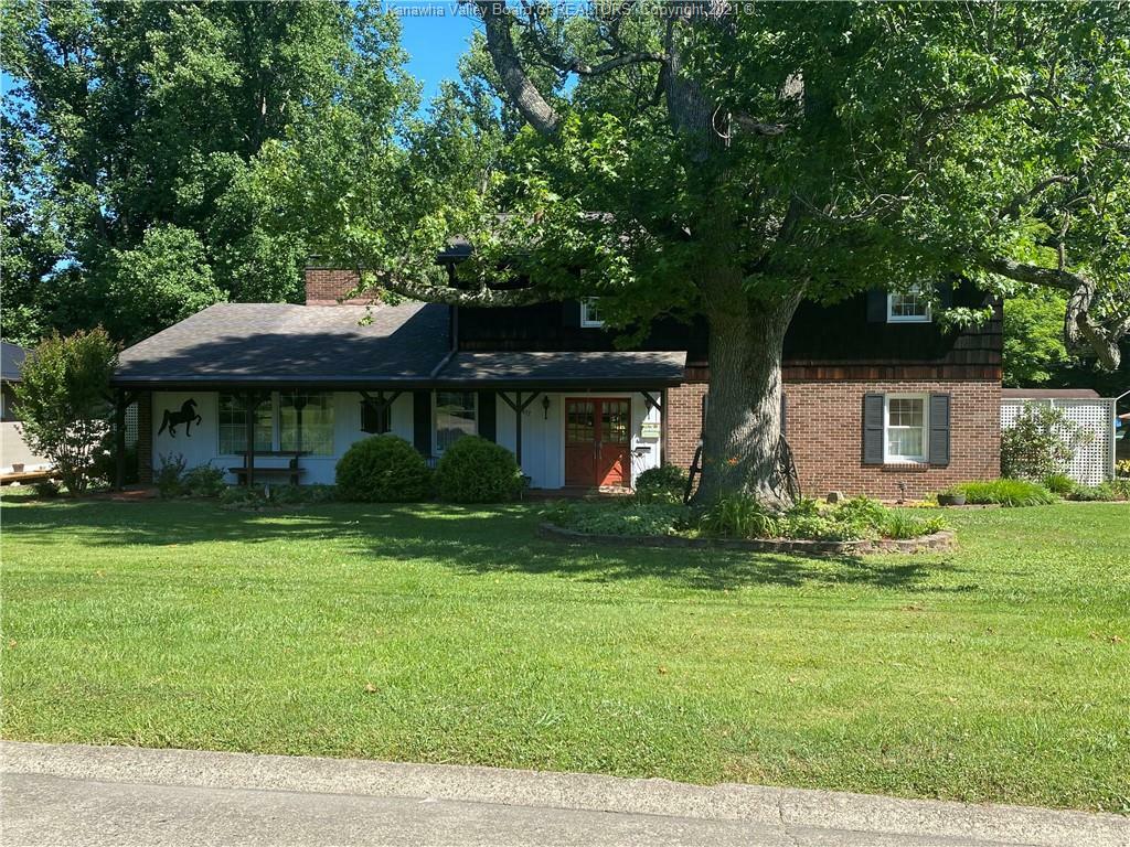 Property Photo: 2657 Riverside Drive WV 25177