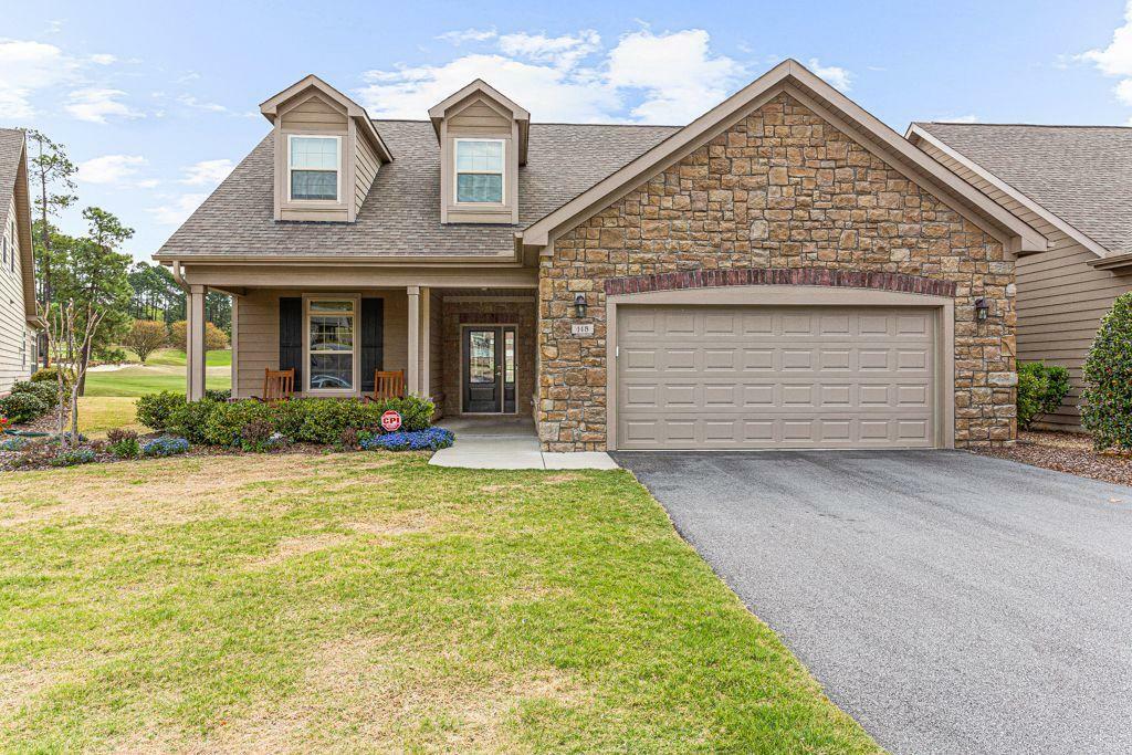 Property Photo: 118 E Chelsea Court NC 28387