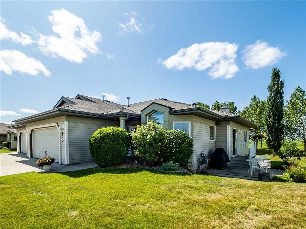 Property Photo: 633 Advent Bay AB T1X 1N8