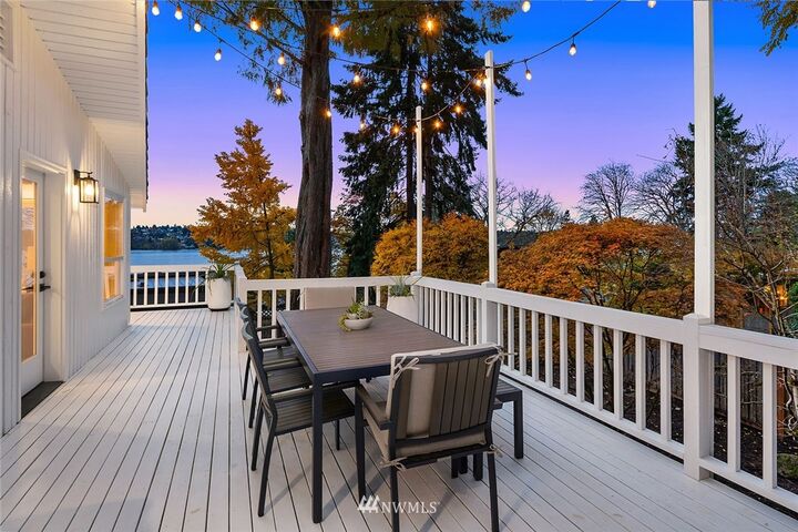 Property Photo: 15 Holly Hill Drive WA 98040