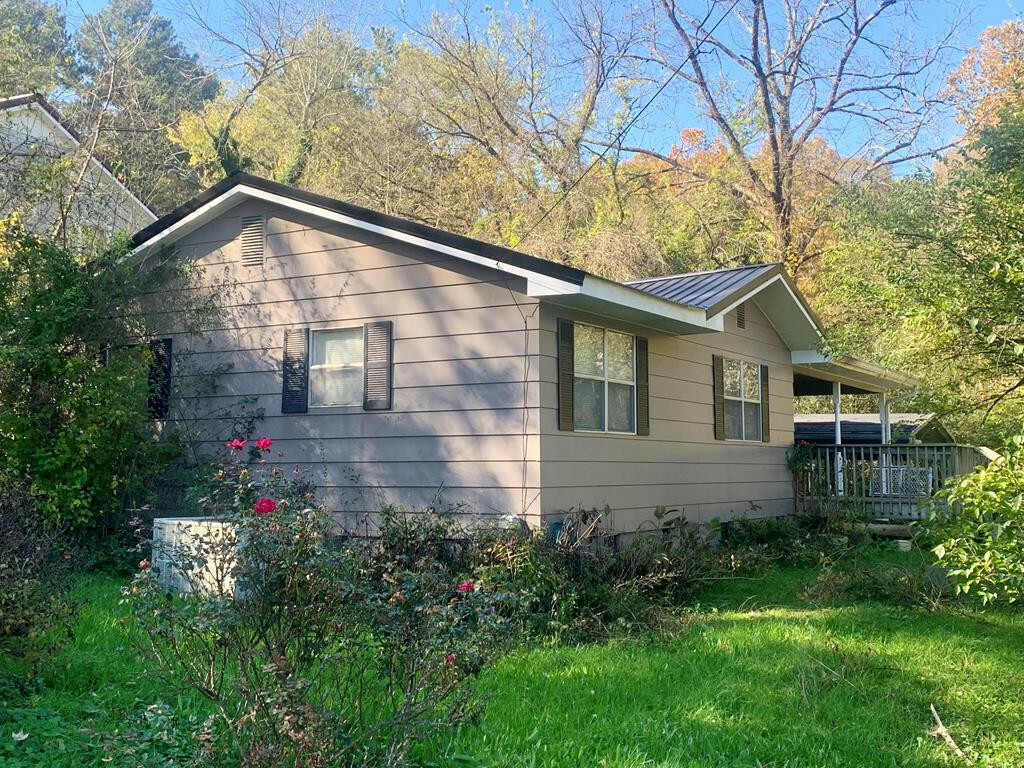 Property Photo:  2621 Acuff Street  TN 37406 