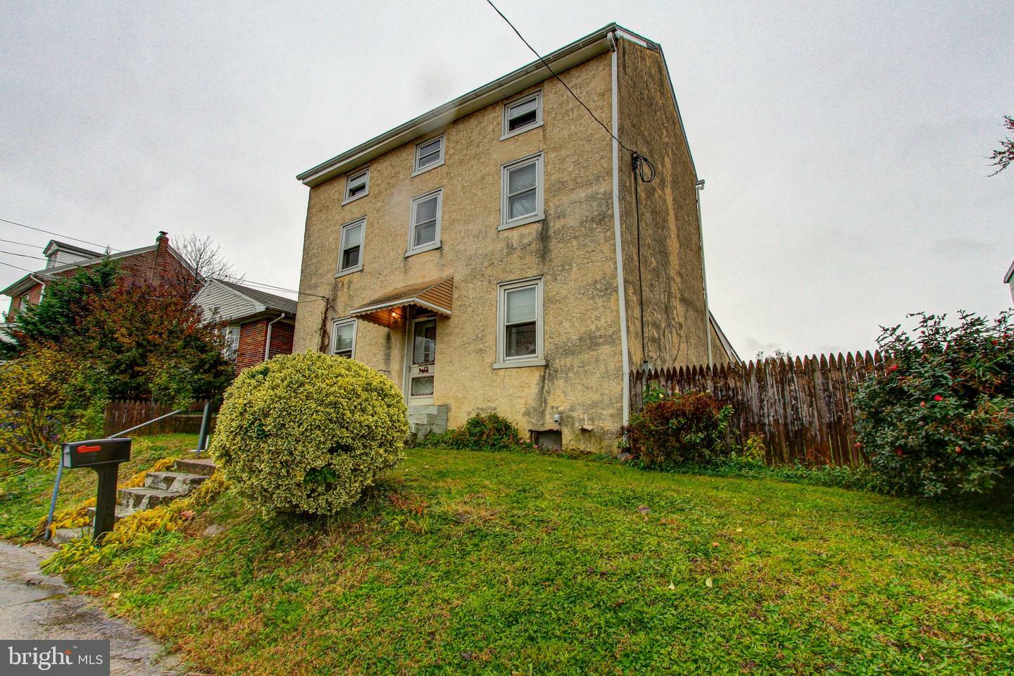 Property Photo:  321 W 5th Avenue  PA 19428 