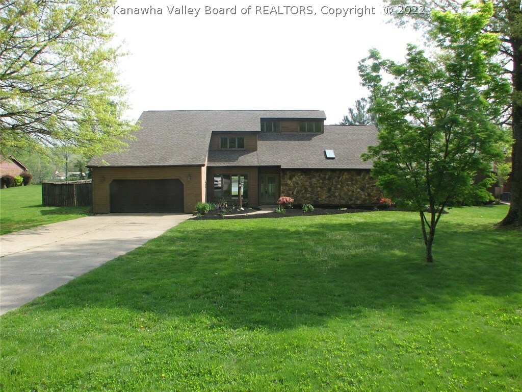Property Photo: 10658 Winfield Road WV 25213