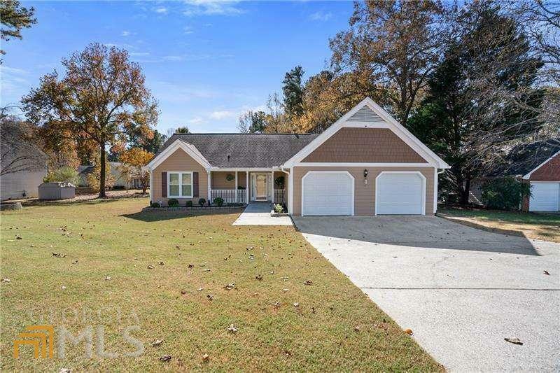 Property Photo:  2303 Condor Drive  GA 30044 