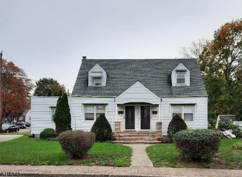 Property Photo:  95 Aberdeen Ct  NJ 07508 