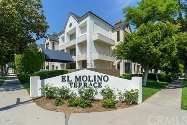 Property Photo:  300 N El Molino Avenue 122  CA 91101 