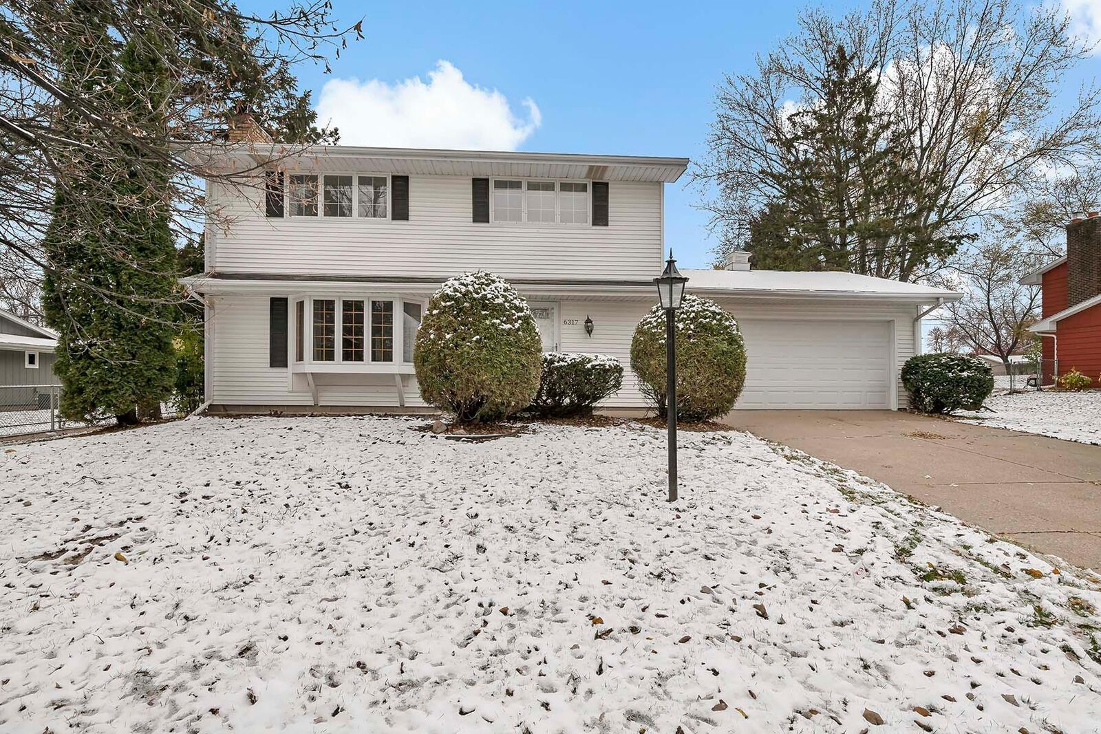 Property Photo:  6317 Oakwood Road  MN 55125 