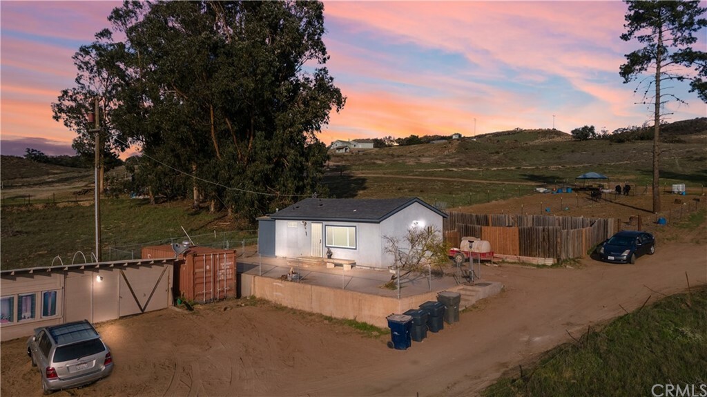 Property Photo:  5826 Telephone Road  CA 93455 