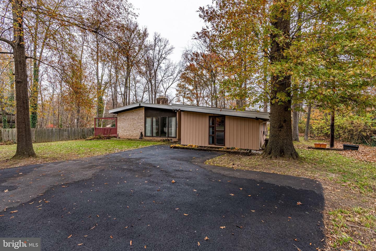 Property Photo:  14814 Fort Trail  MD 20607 