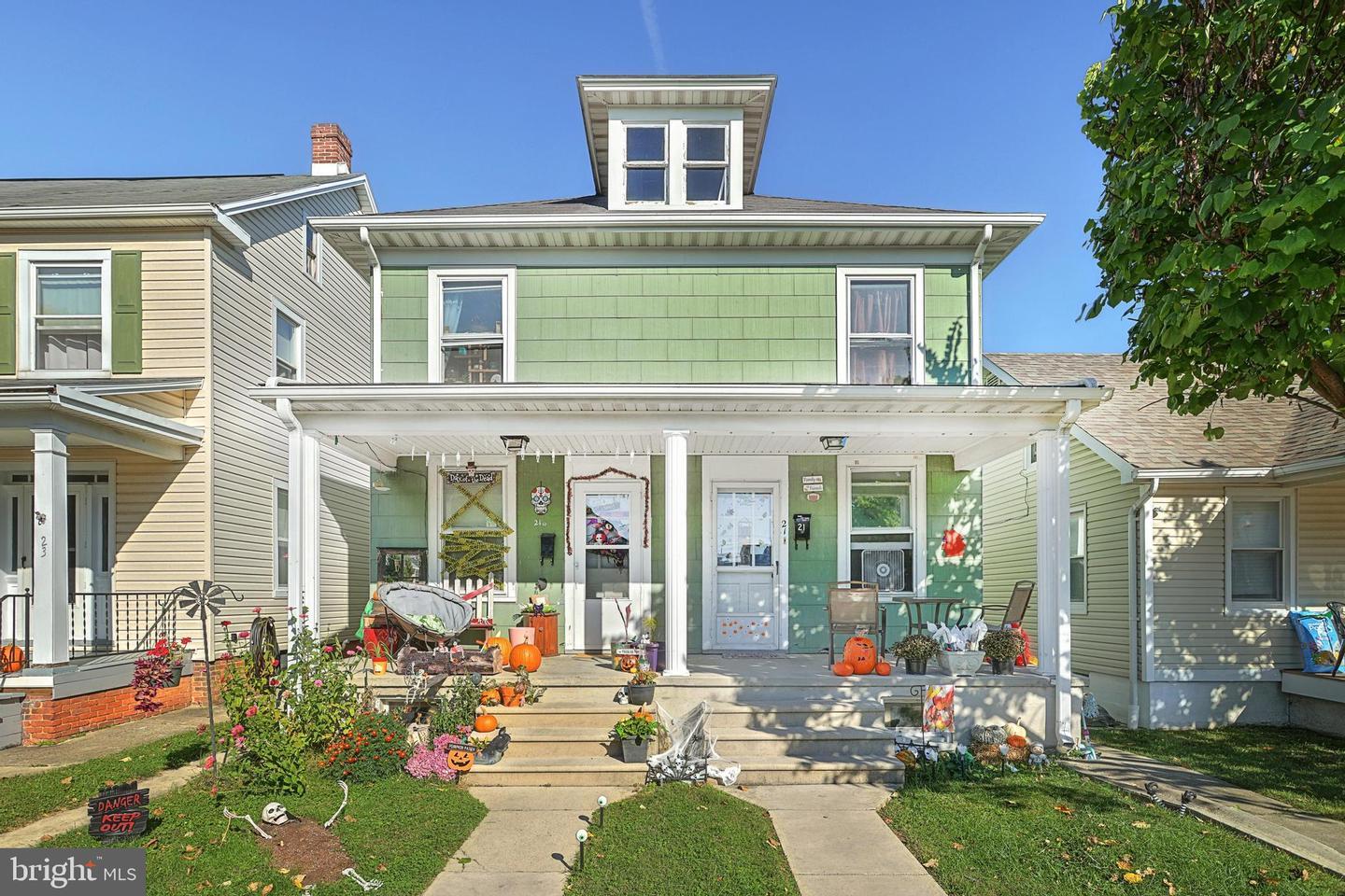 21 1/2 Sprenkle Avenue  Hanover PA 17331 photo