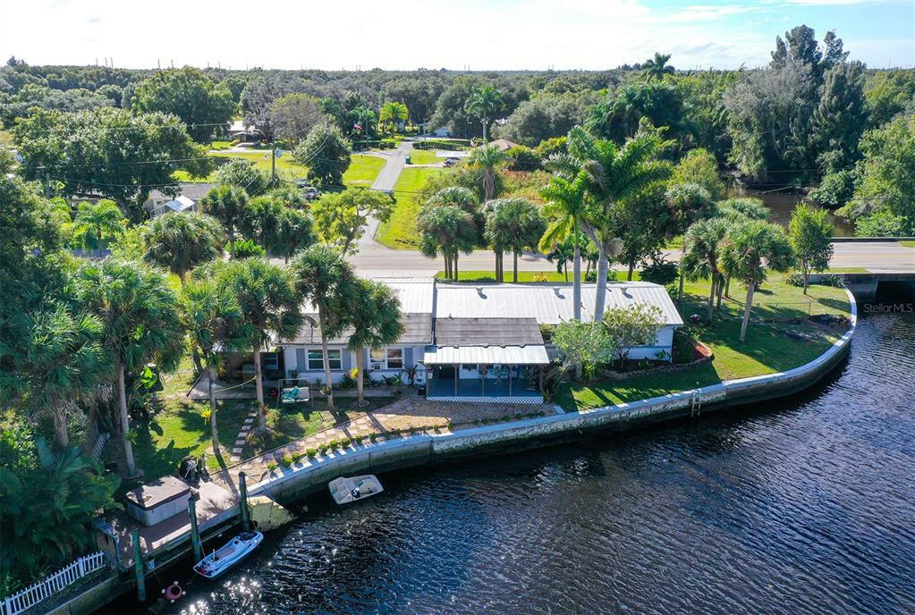 Property Photo:  8416 Riverside Drive  FL 33982 