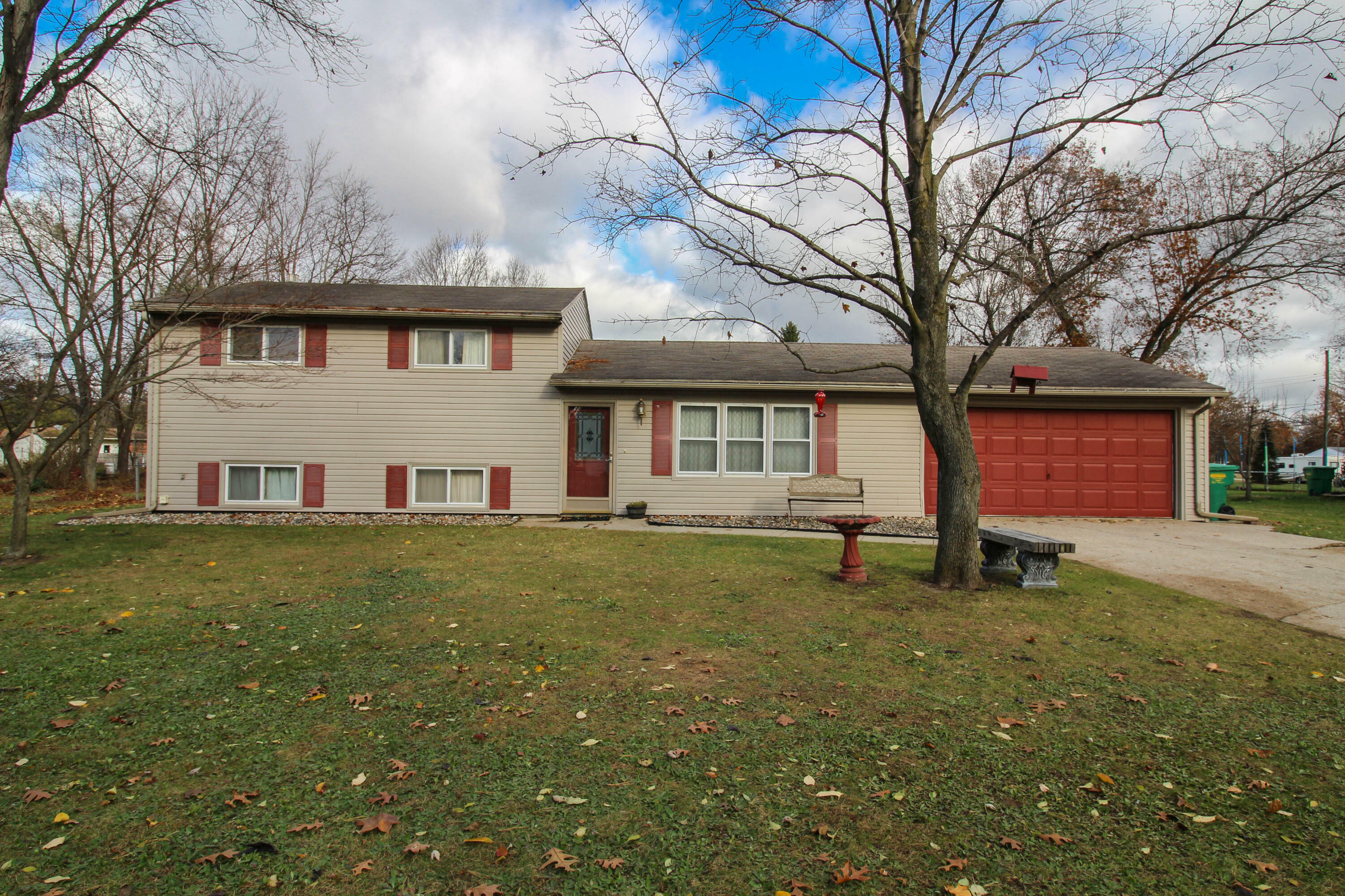 17108 S Gentzler Drive  Three Rivers MI 49093 photo