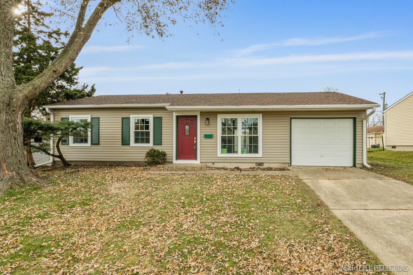 Property Photo:  305 Tallman Avenue  IL 60446 