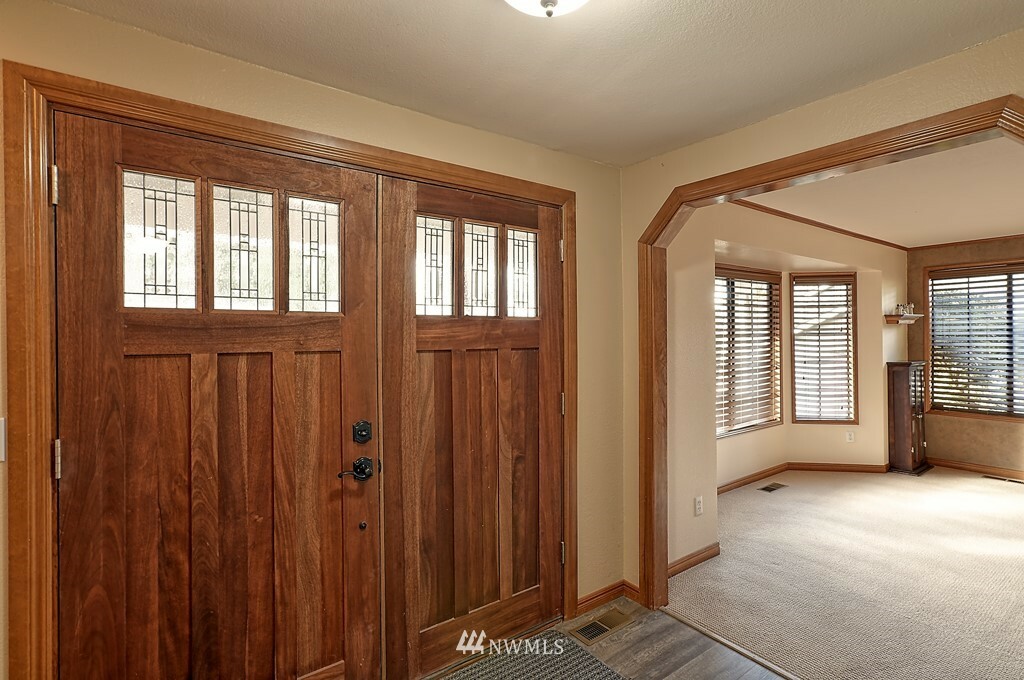 Property Photo: 1020 Goat Trail Loop Road WA 98275