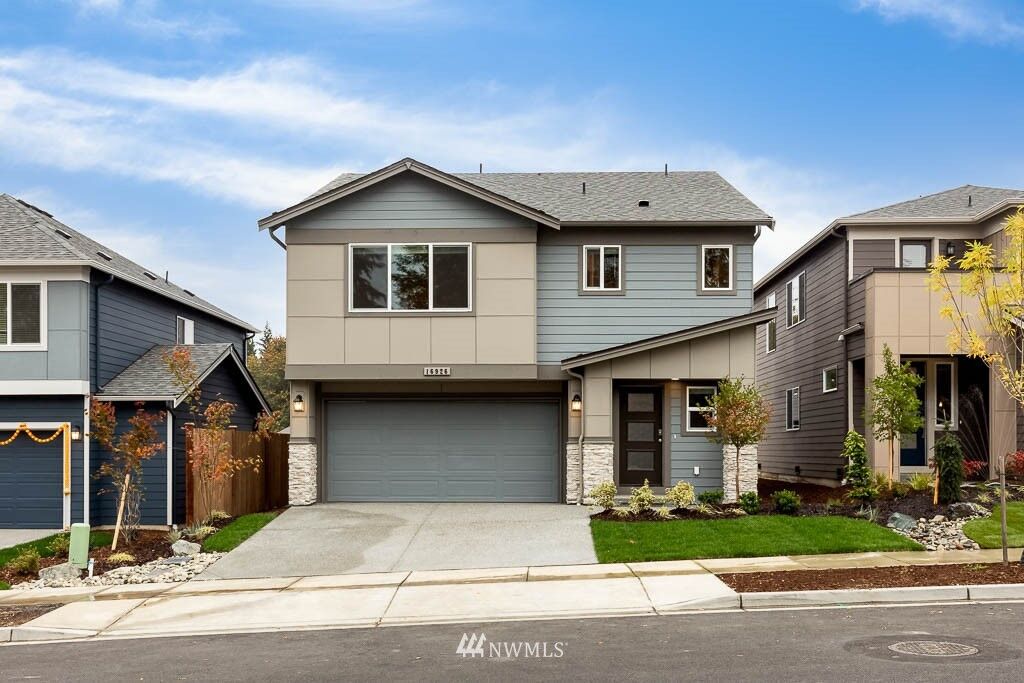 Property Photo: 8628 54th Street NE Gr4 WA 98270