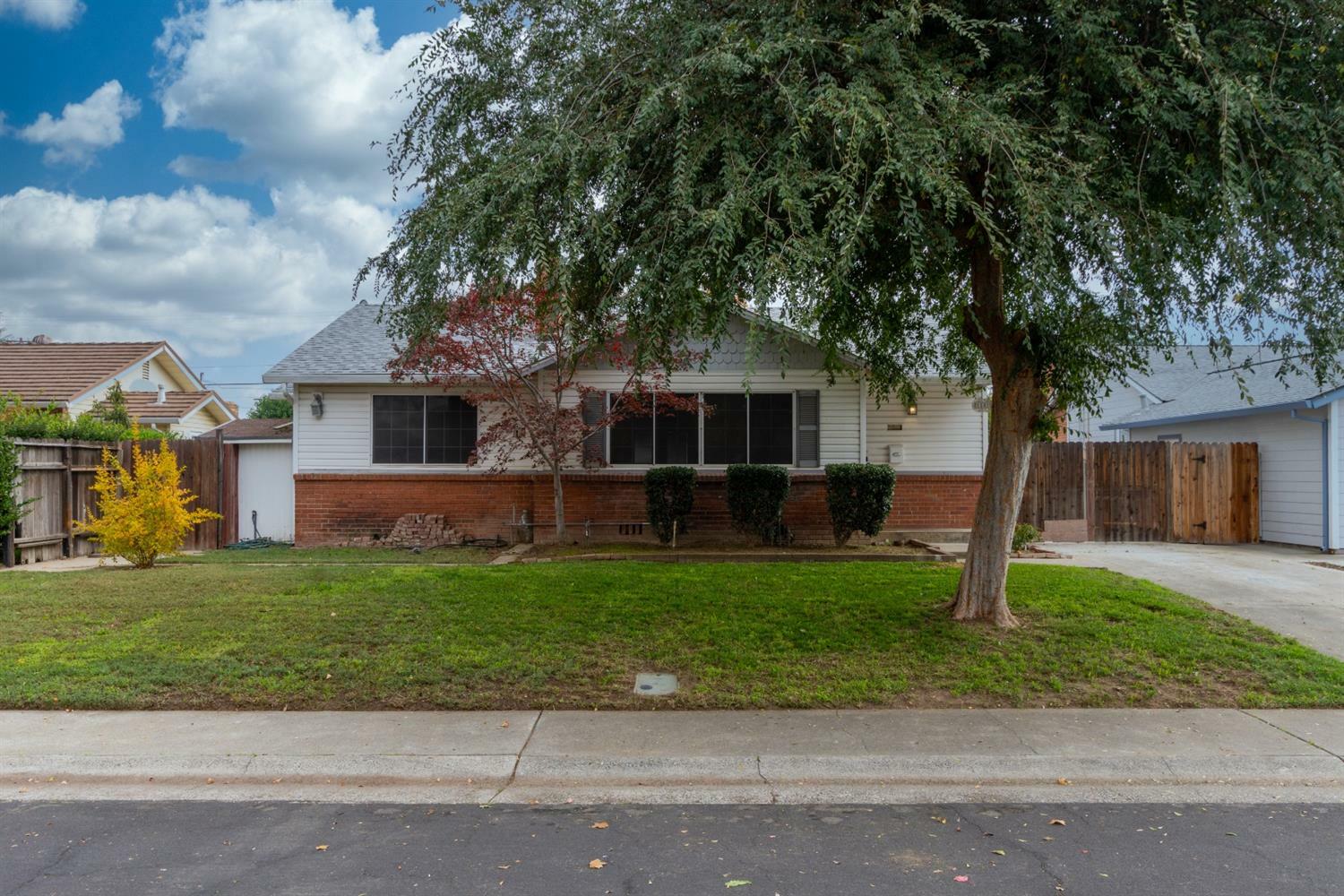 Property Photo:  1151 Longcroft Street  CA 95691 