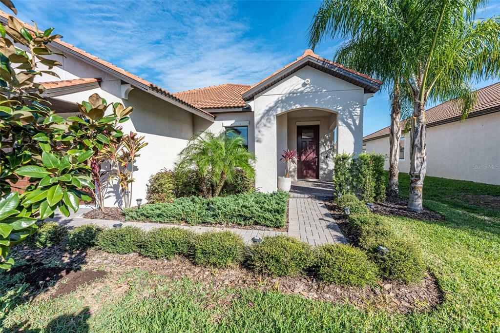 Property Photo:  16856 Scuba Crest Street  FL 33598 