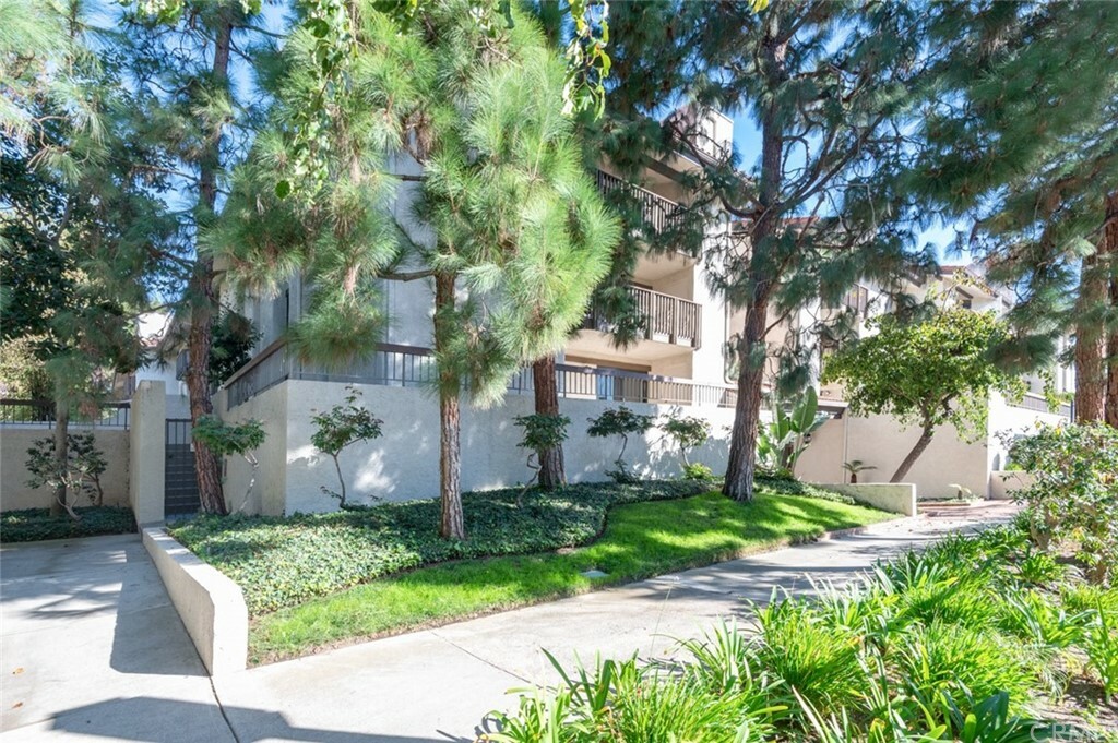Property Photo: 8601 Falmouth Avenue 216 CA 90293