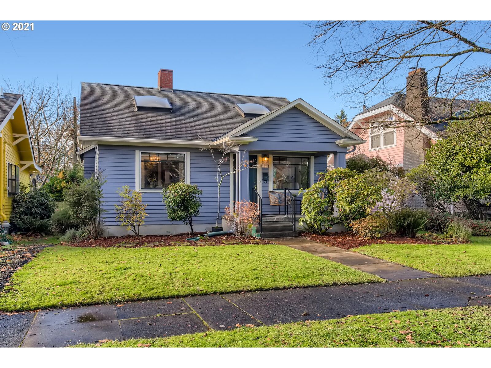 Property Photo: 2029 SE Hemlock Ave OR 97214