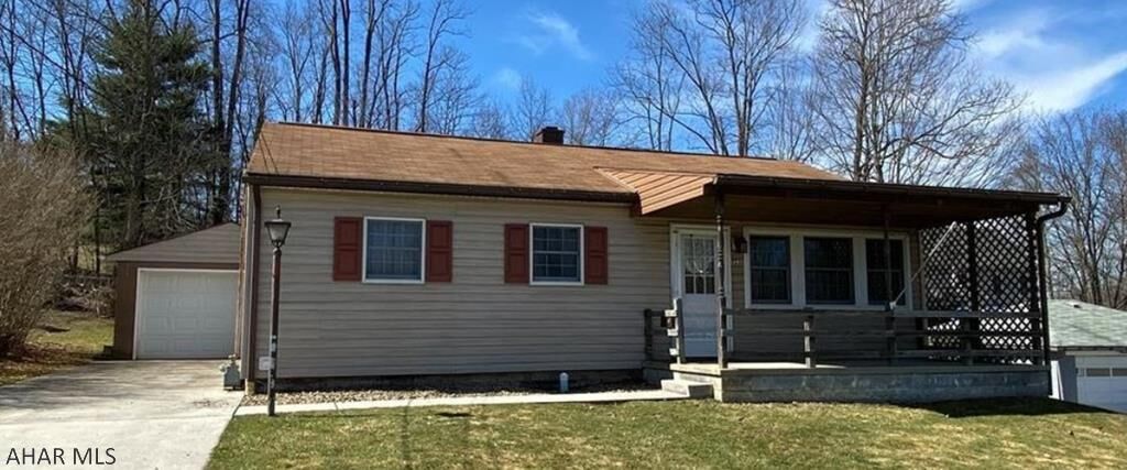Property Photo: 123 Vivian Drive PA 15904