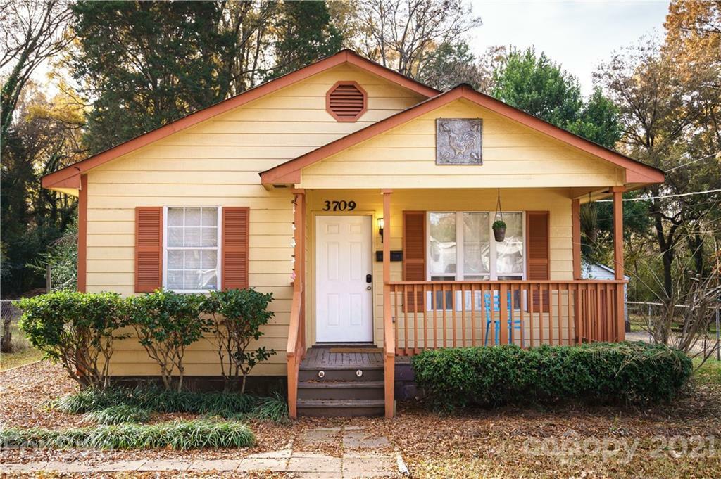 Property Photo:  3709 Rogers Street  NC 28208 