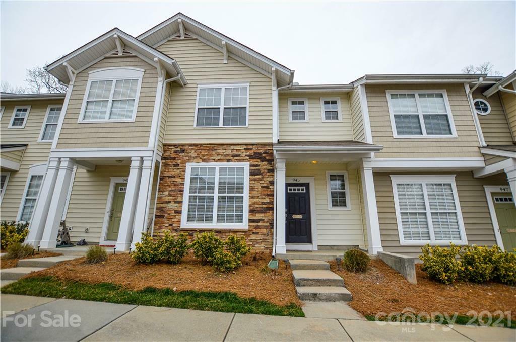 Property Photo: 945 Copperstone Lane SC 29708