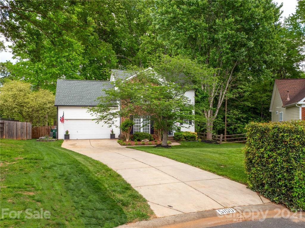 Property Photo:  5100 Timbertop Lane  NC 28215 