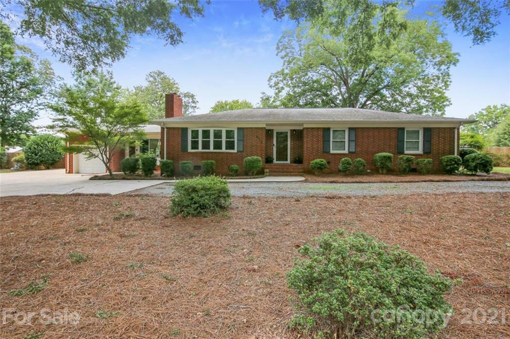 Property Photo:  6532 Potter Road  NC 28104 