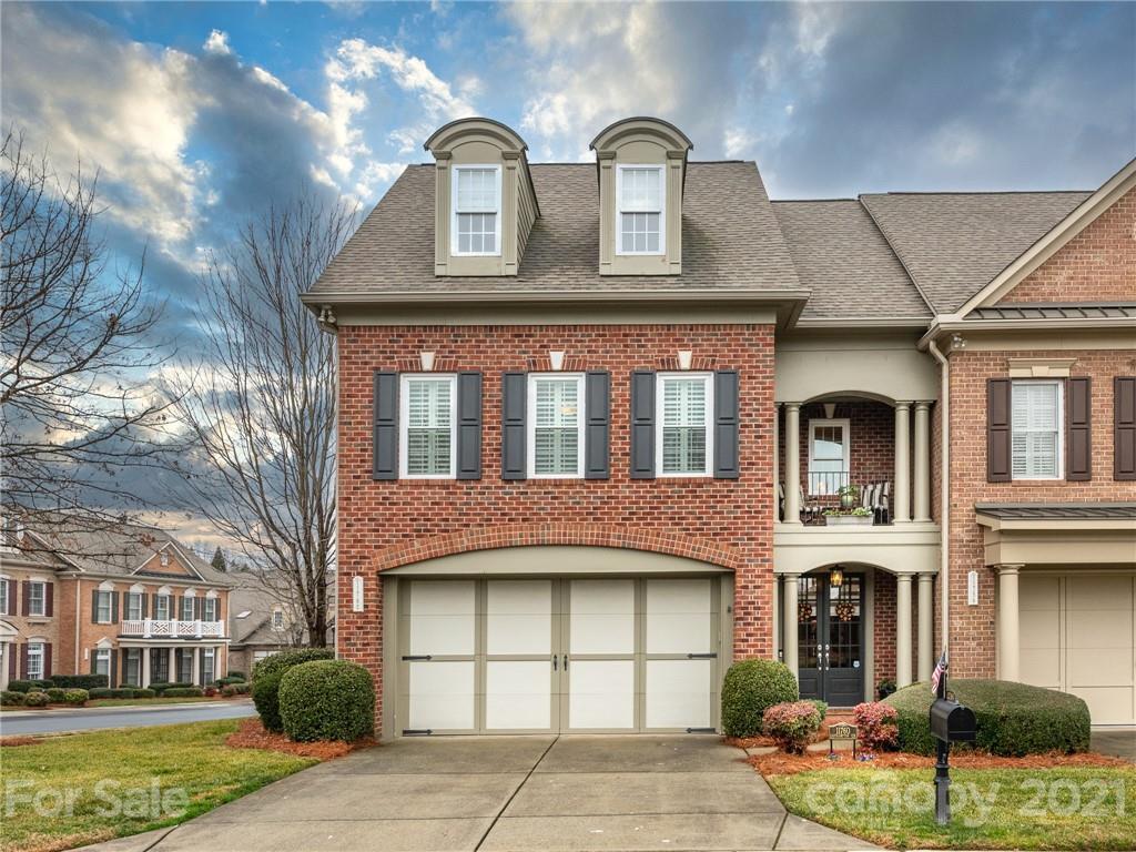 Property Photo:  11760 Easthampton Circle  NC 28277 