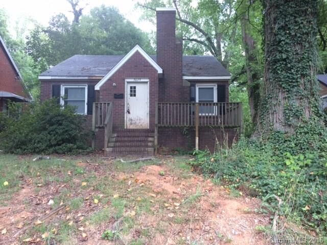 Property Photo: 3020 Rush Avenue NC 28208